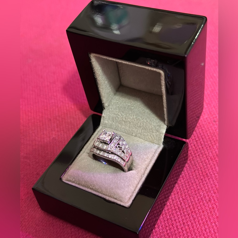 Fine Natural Diamond Princess Cut 14k White Gold Ring